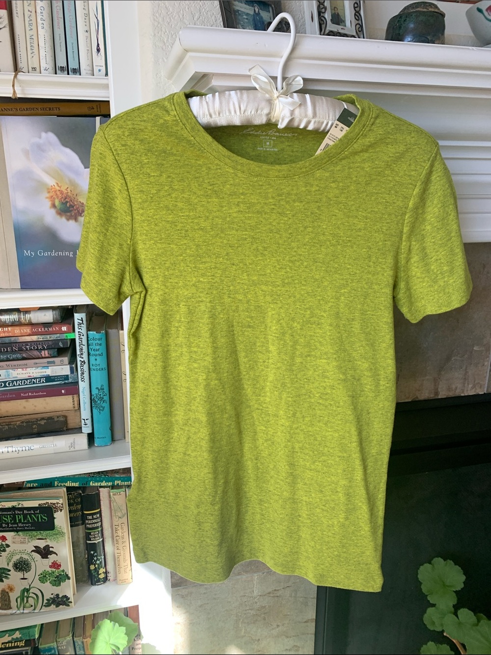 Eddie Bauer Heathered Lime Green Short Sleeve Crew Tee